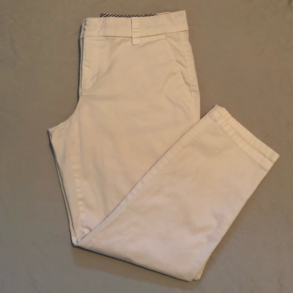 Women’s White Capris